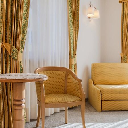 Hotel Maria Ortisei Ngoại thất bức ảnh