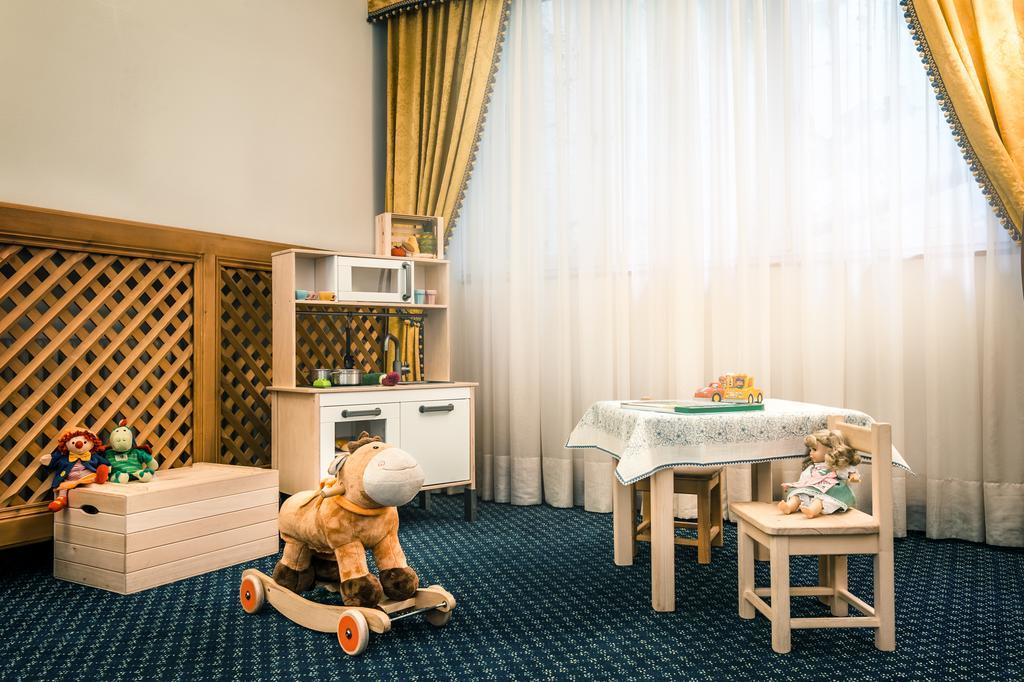 Hotel Maria Ortisei Ngoại thất bức ảnh